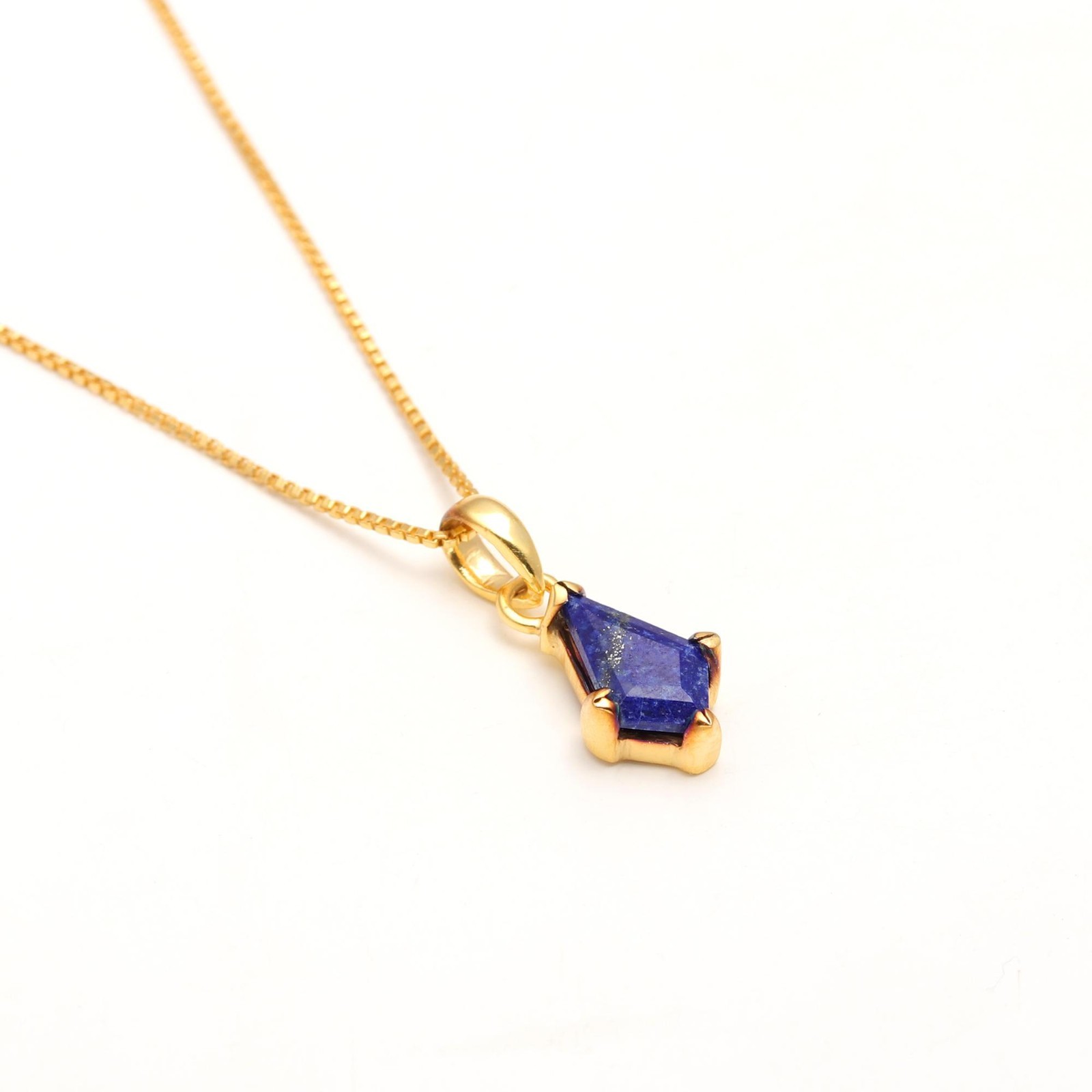 Natural Lapis Lazuli Kite Chain Pendant Gold Plated 925 Sterling Silver Jewelry