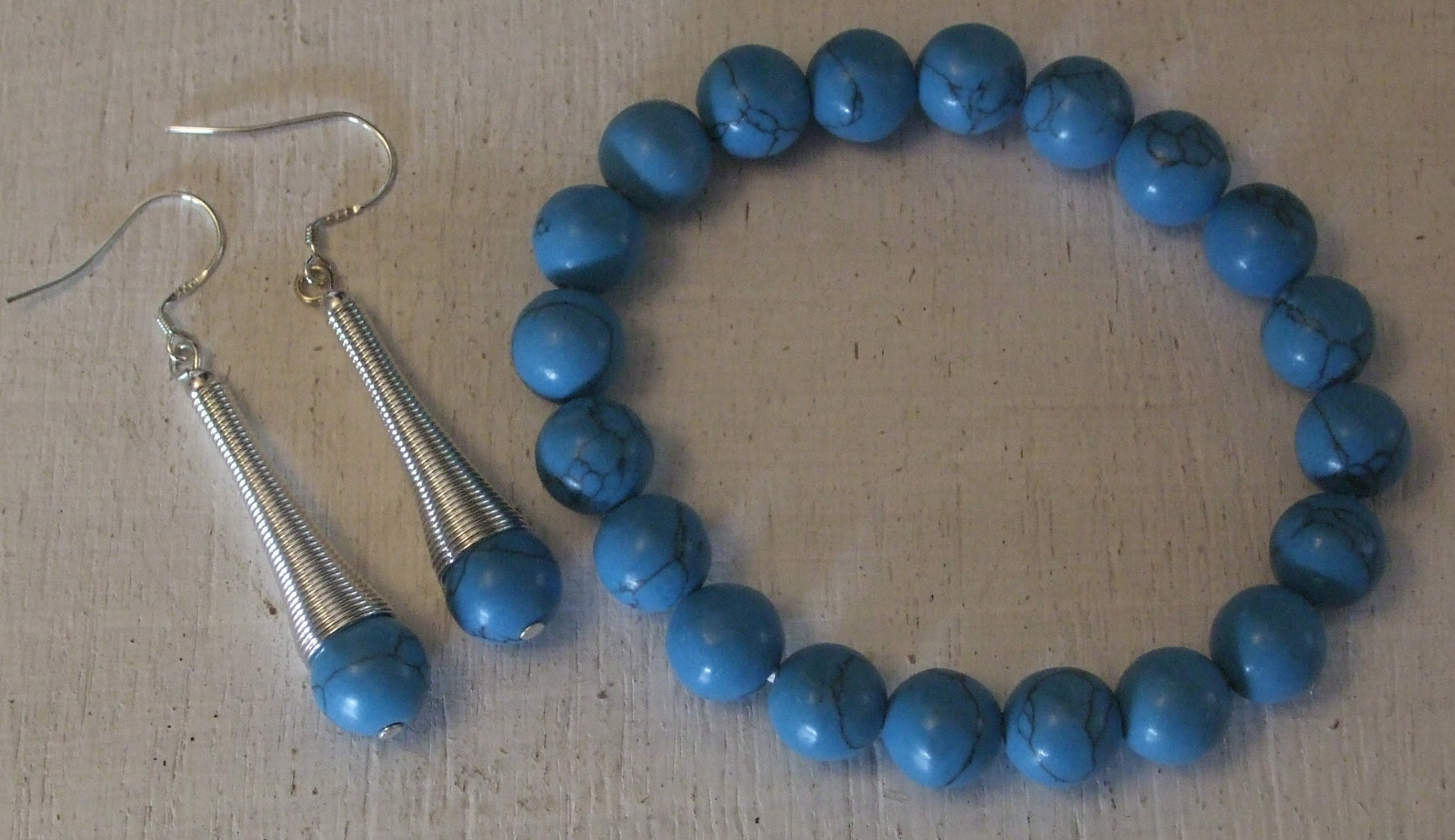 10MM Blue Turquoise Necklace/Bracelet/Earrings NEW (with gift bag)