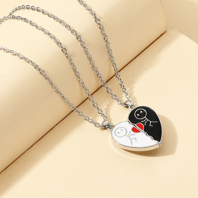 2pcs Magnet Matchstick People Lovers’ Black White Heart Pendant Chain Matching N