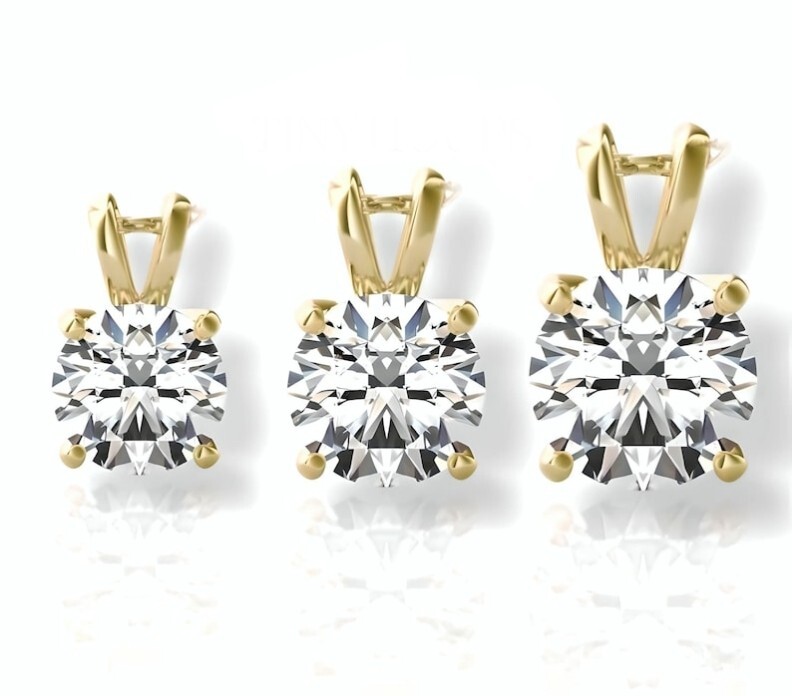VVS1 Quality White Moissanite Pendant, Eye Clean GRA Certified Moissanite Round