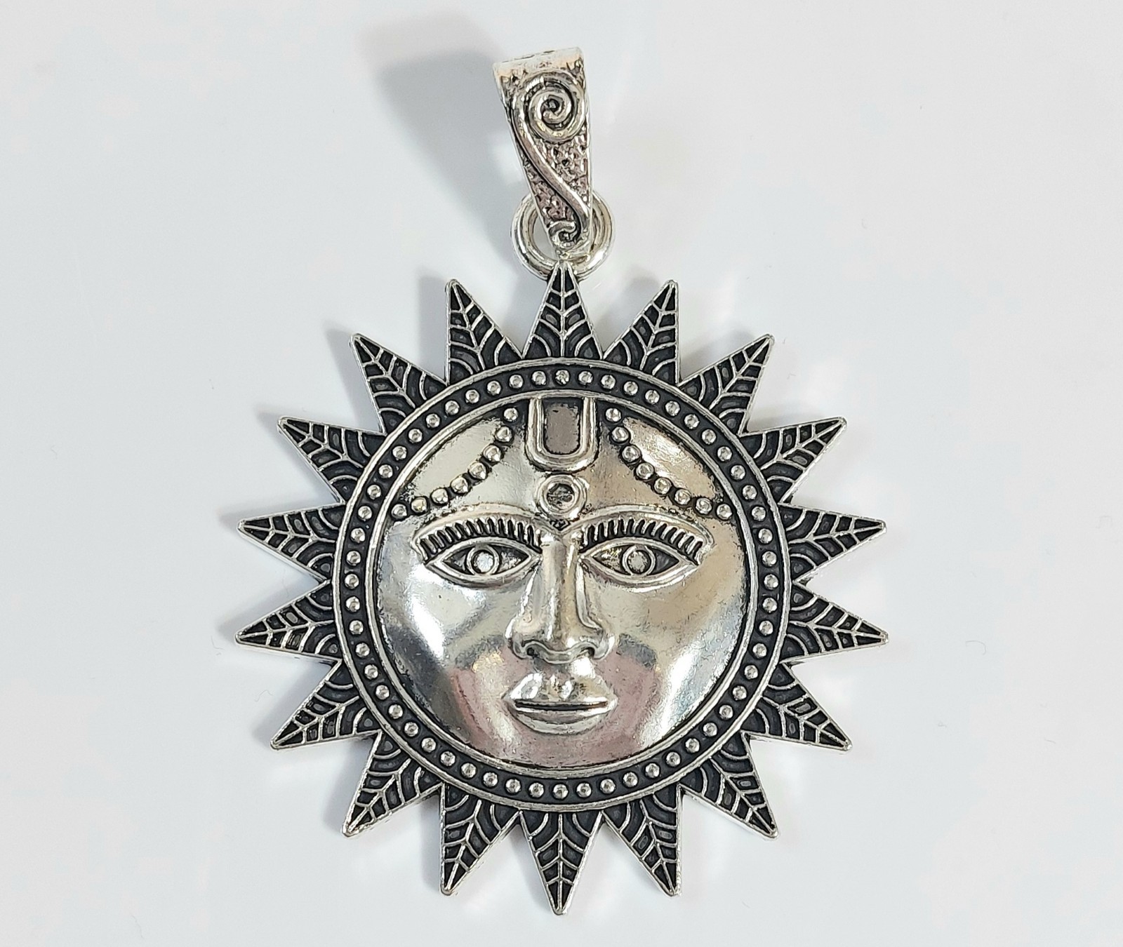 Sun Face Necklace Pendant – Womens Jewelry