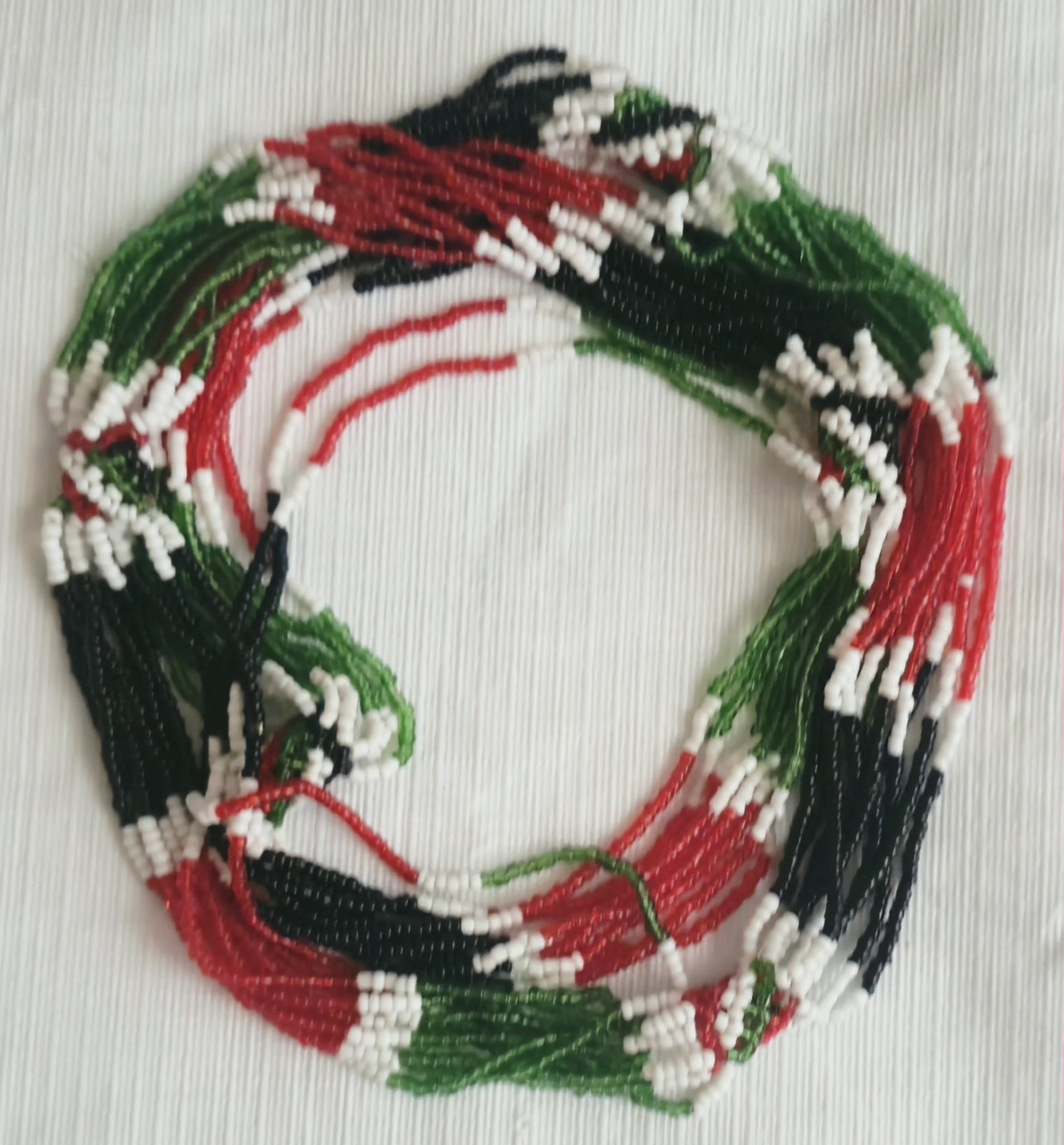 Red Green Black White Glass Beaded Rope Necklace Multicolor Adjustable