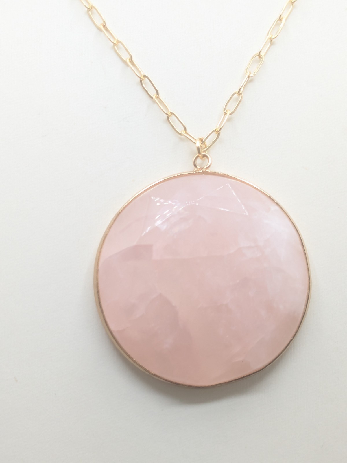 And Lovely Gold Tone Chain with Rose Quartz Pendant Necklace NWT