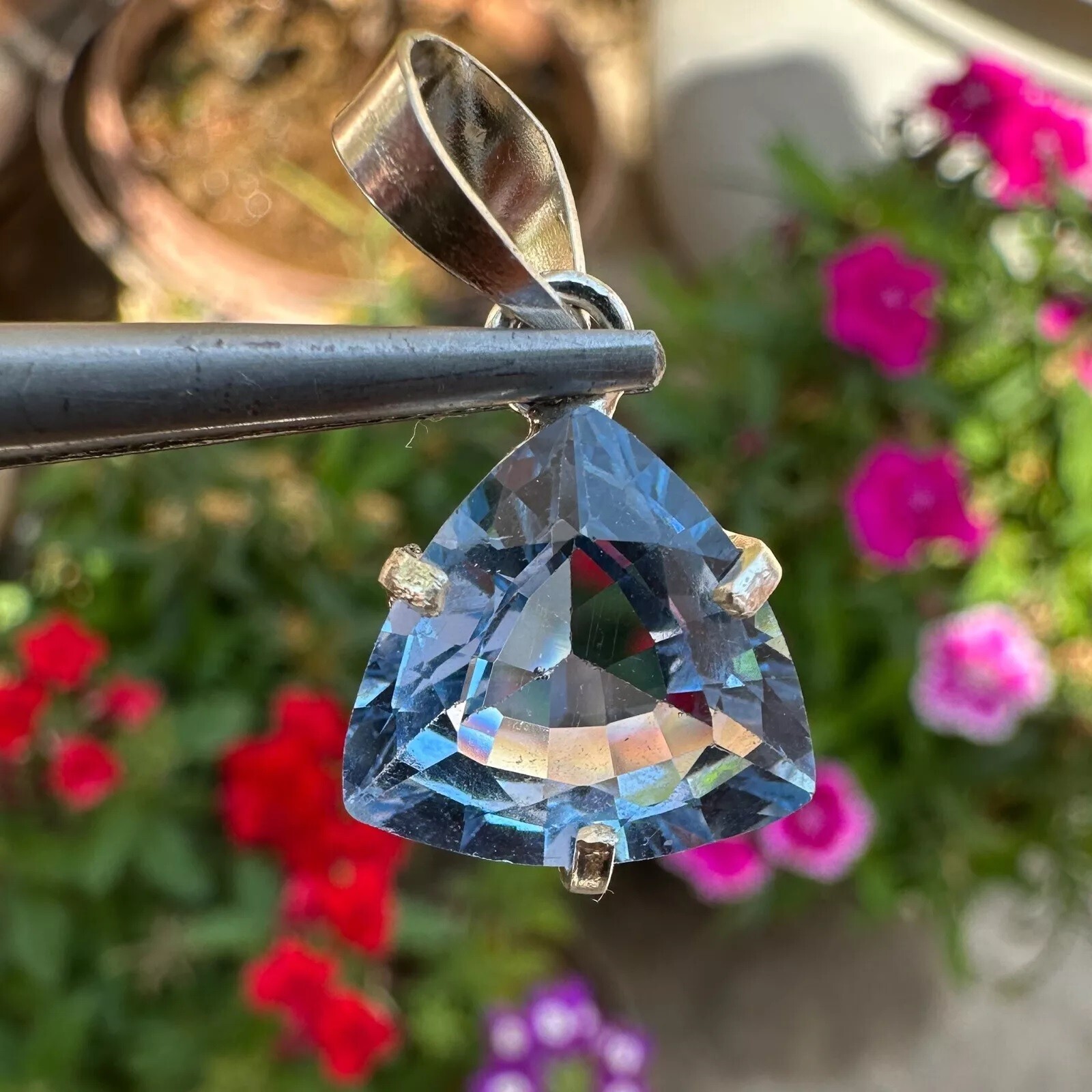 Flawless Certified 20.50 ct Santa Maria Blue Aquamarine Pendant-925 Solid Silver
