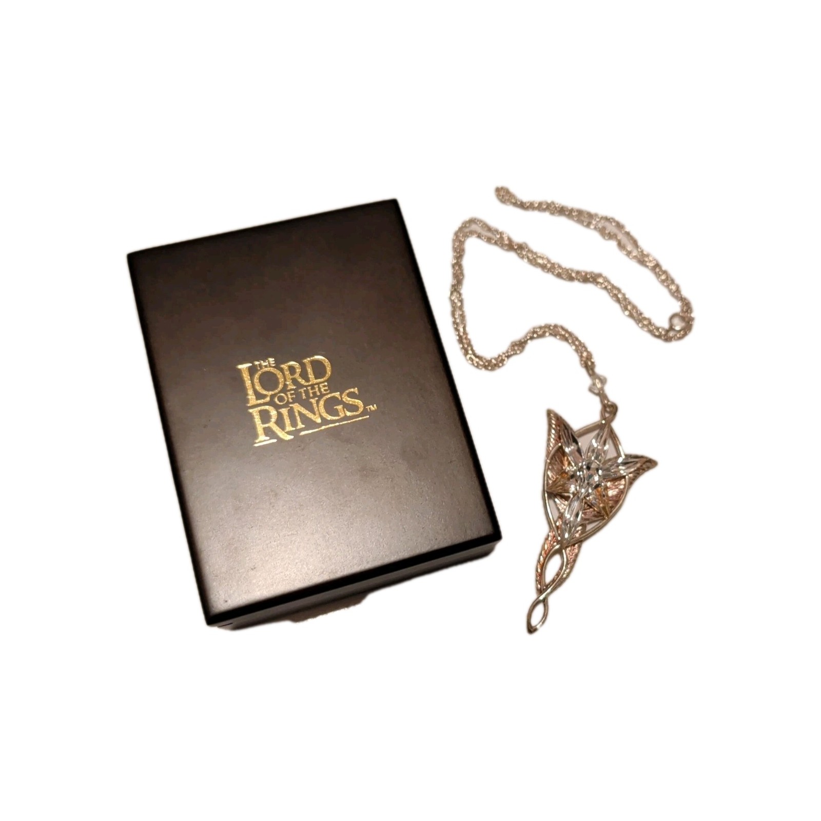 The Noble Collection Arwen Evenstar Pendant – Lord of the Rings