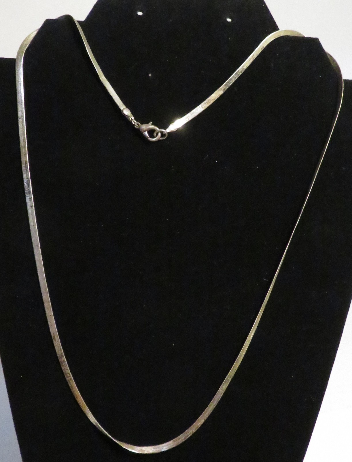 Vintage Gold Silver Tone Herringbone Chain Necklace Flat Link 24″ ROUGH CONDITIO
