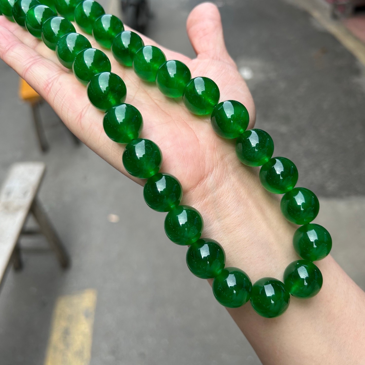 Luckly 17mm Nature round ice Green Burmese Jade Jadeite beads amulet Necklaces
