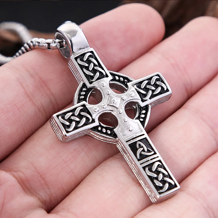 Large CELTIC KNOT IRISH CROSS CHRISTIAN Pendant On 26″ 925 plate Silver Necklace