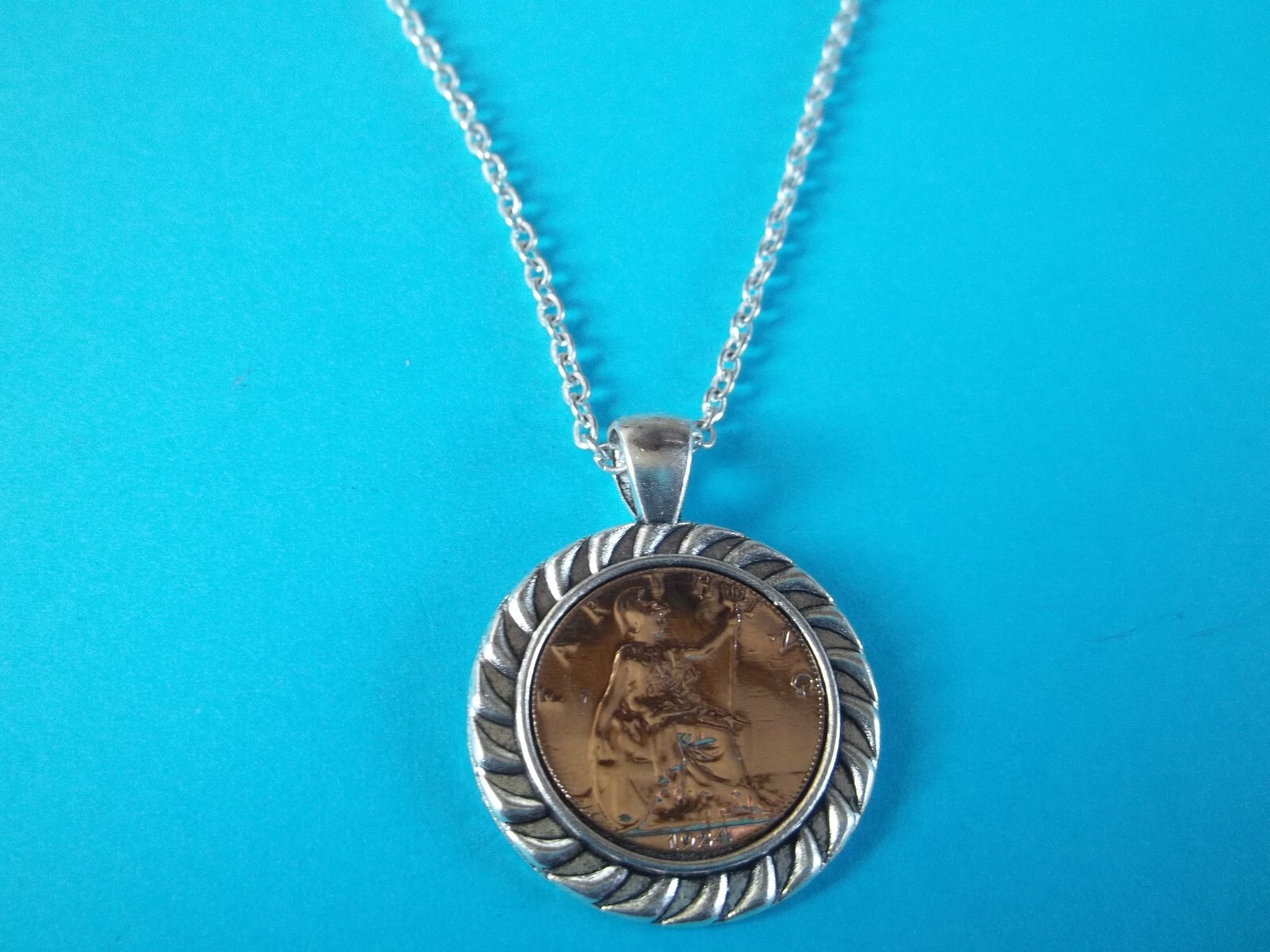 BRITANNIA FARTHING LIMITED EDITION SILVER CASED PENDANT NECKLACE – 1911 to 1936