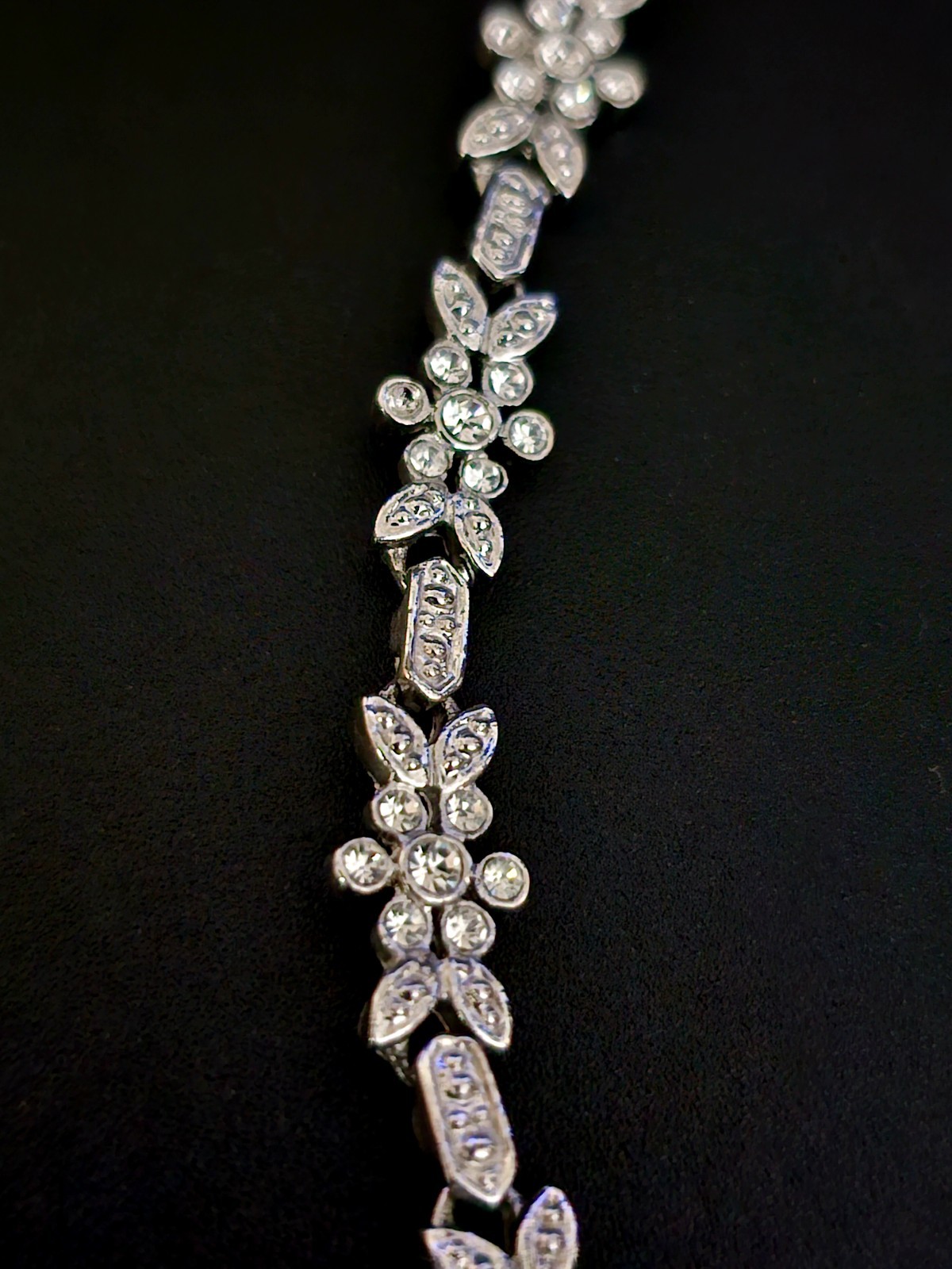 Silver Plated White Cubic Zirconia Flower Stated Elegant Floral Necklace 16in