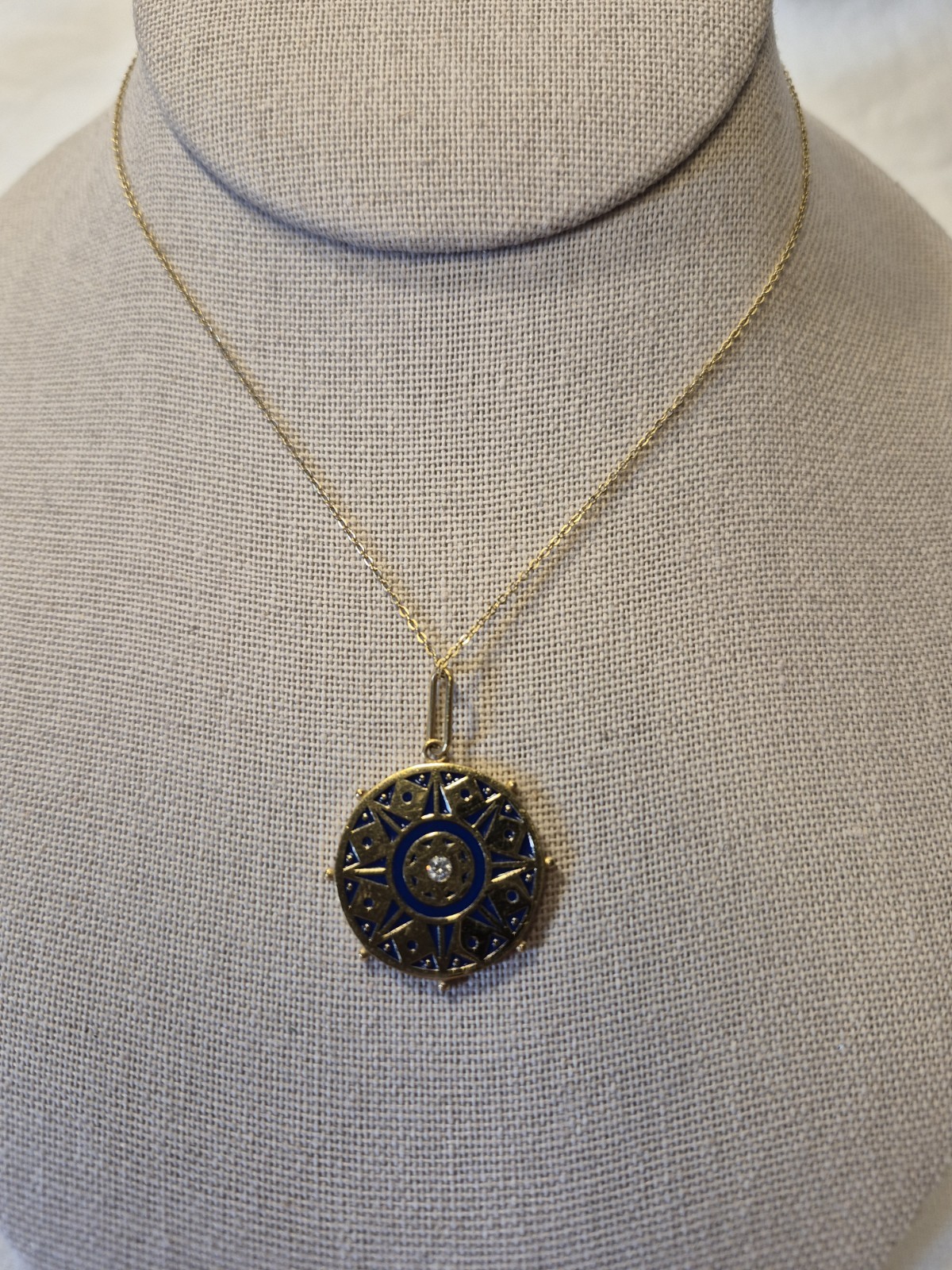 Necklace Lot (10)