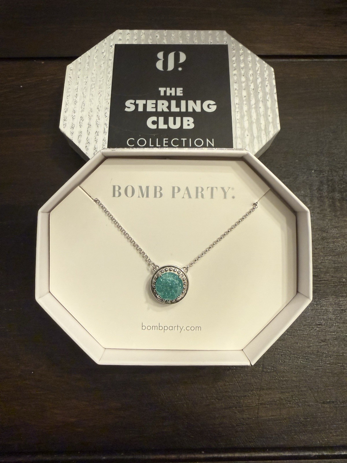 BP The Sterling Club Necklace RBP2357 Emerald Ice Crystal