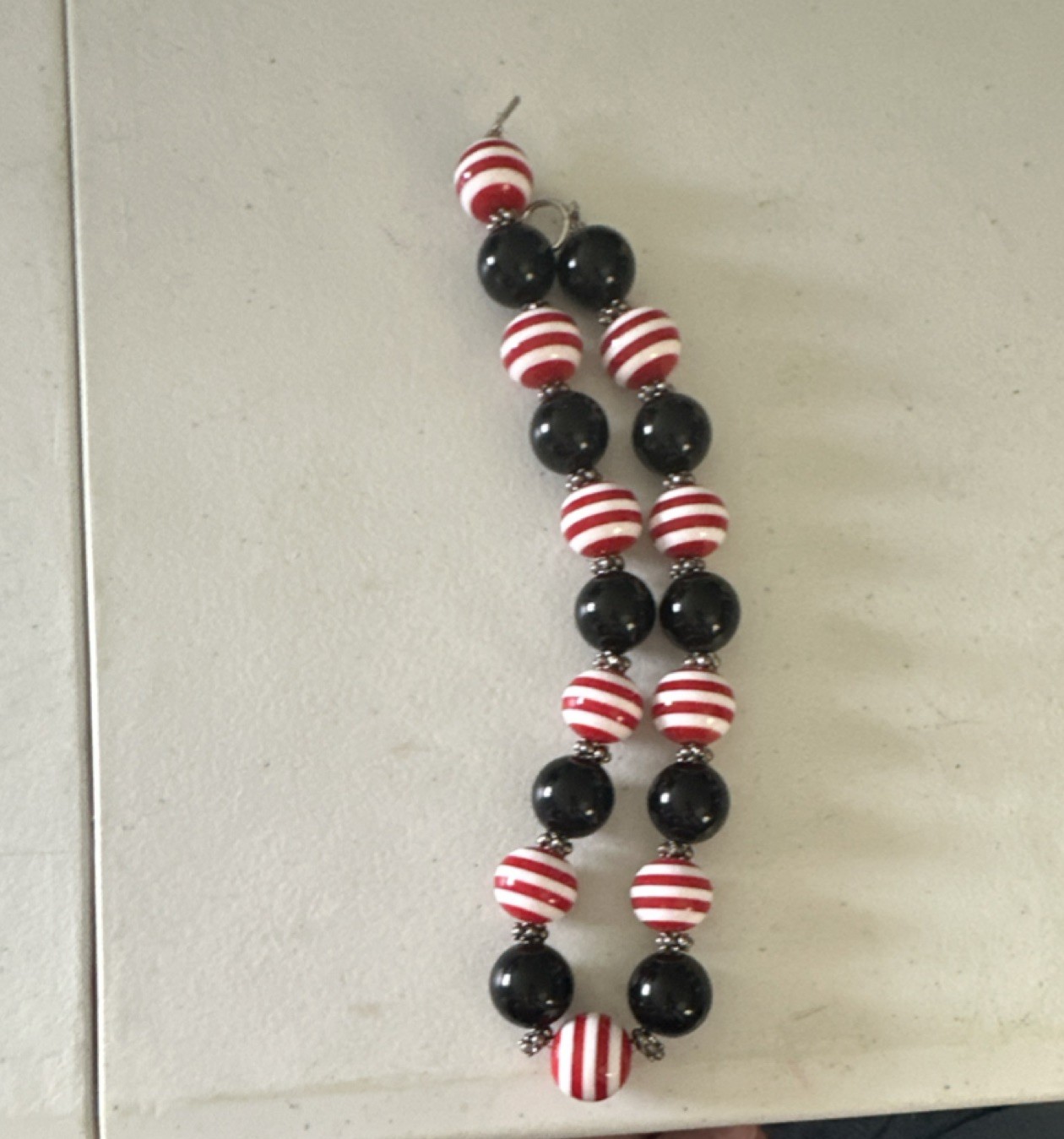 Beaded Necklace Black Red White Striped Plastic No Stone Undated Era Jewelry