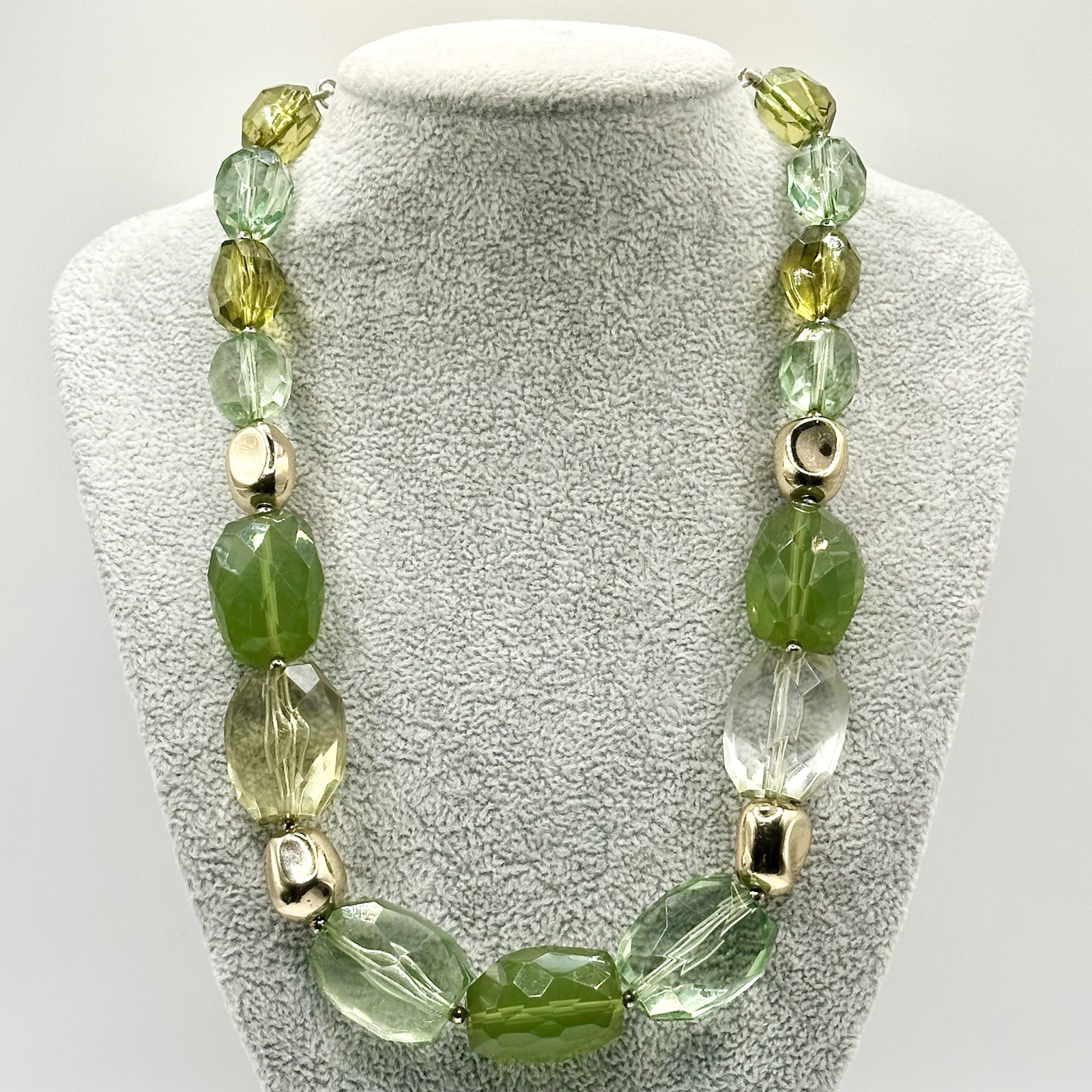 Dana Buchman Faceted Acrylic Green Bead Statement Necklace 17-20”