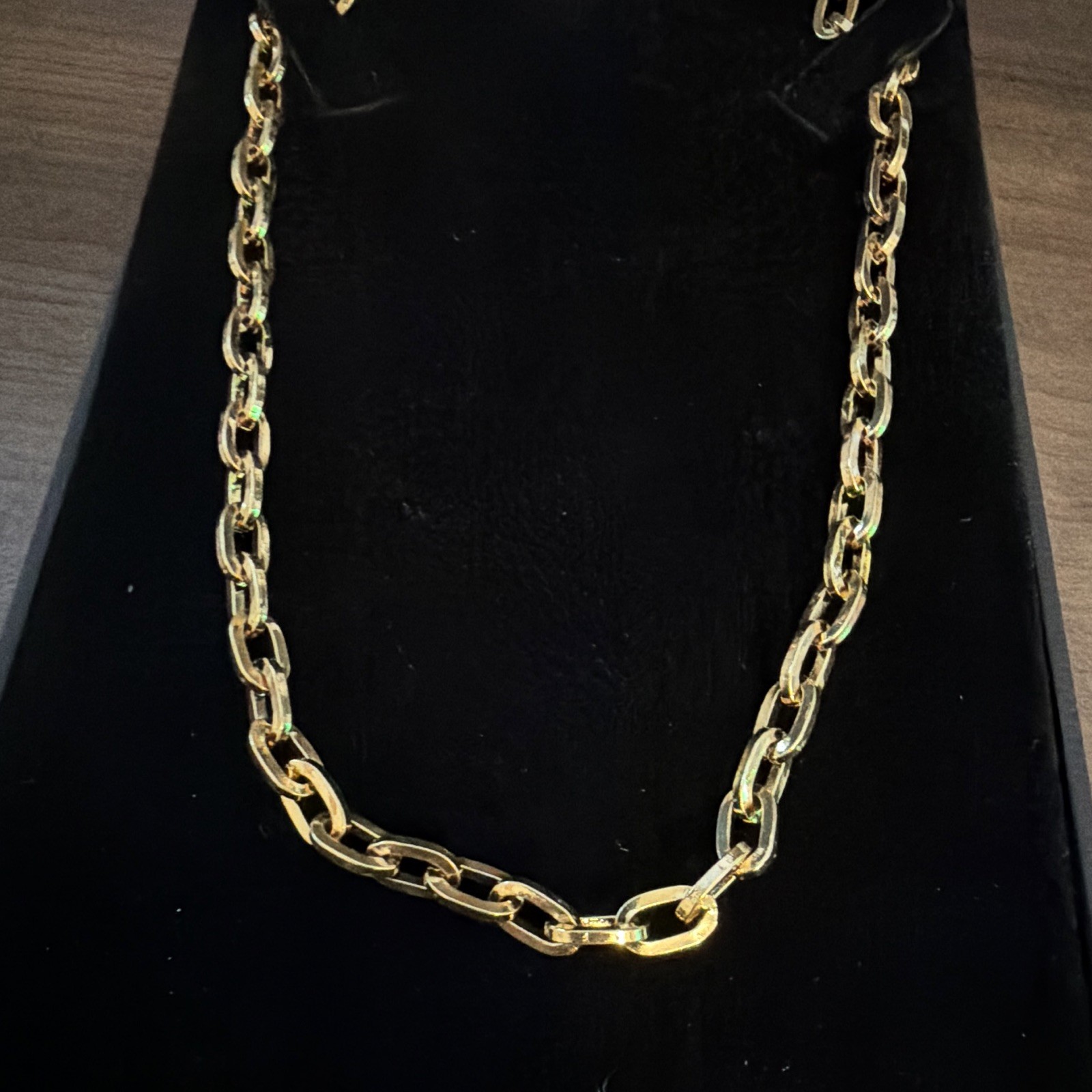 Gold-Tone Curb Link Chain Necklace, Chain Style, Metal, No Stone, Undated