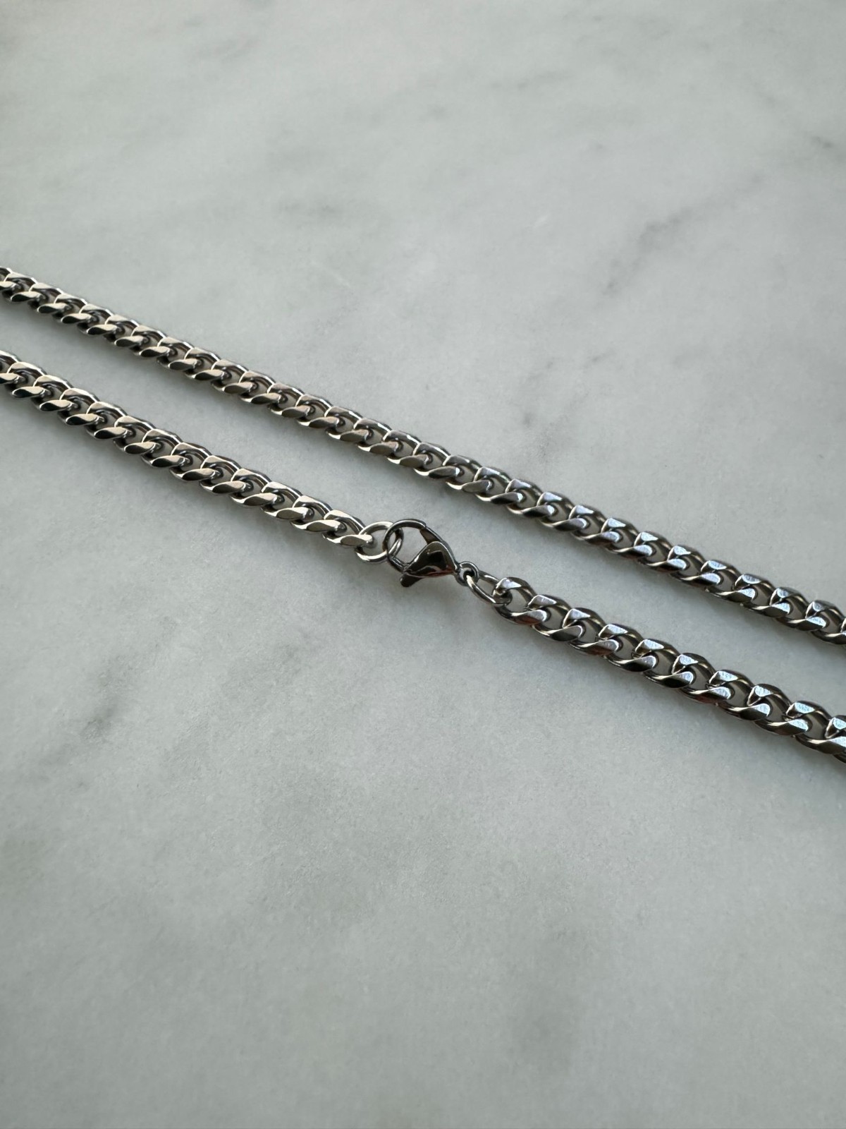 22” Nike Swoosh Pendant + 5mm Cuban Necklace – Silver Plated Stainless Steel