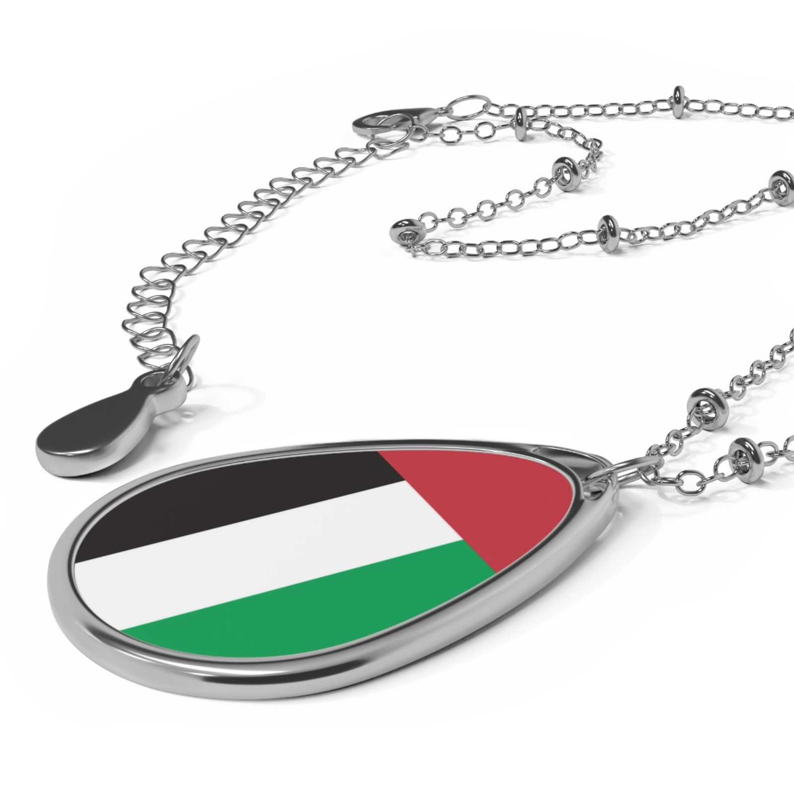 UAE Flag Oval Necklace – Emirati Heritage Pendant – One Size / Silver