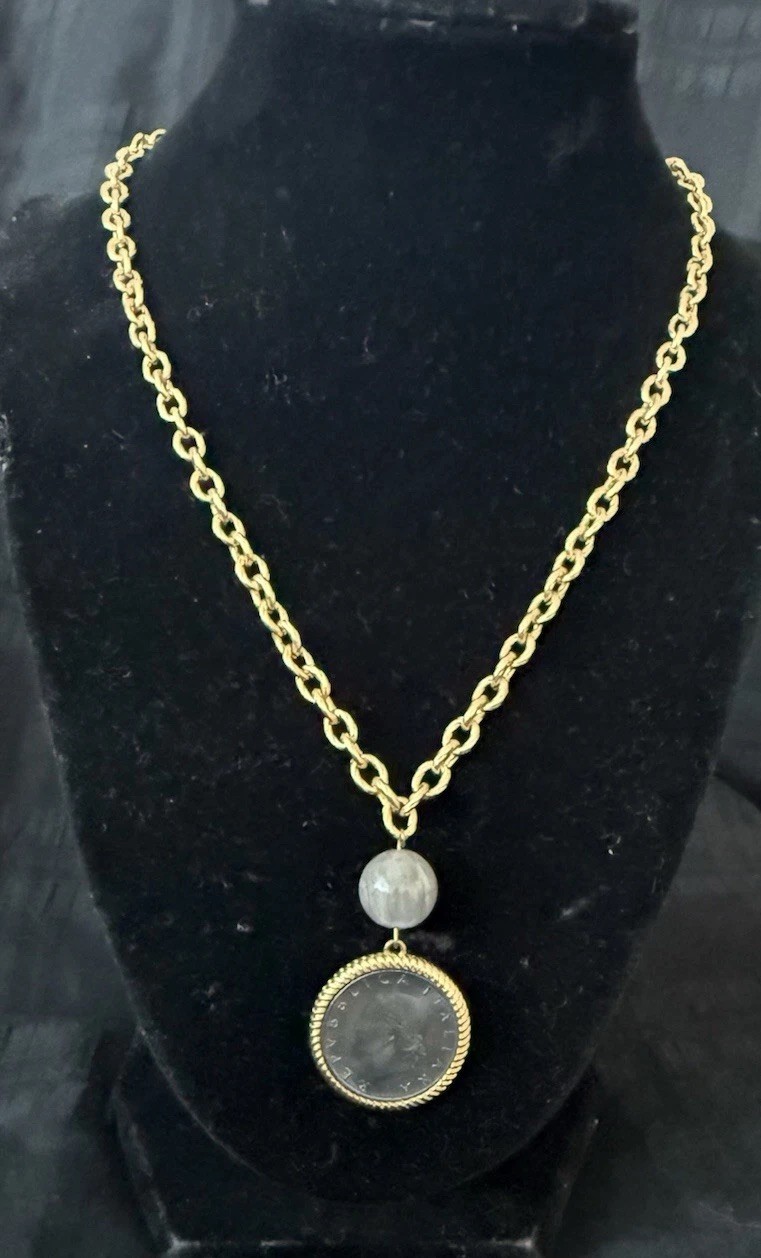 Bellezza Bronze 20 Lira Coin 1980 Bronze Rolo & Rosary Link Necklace – New