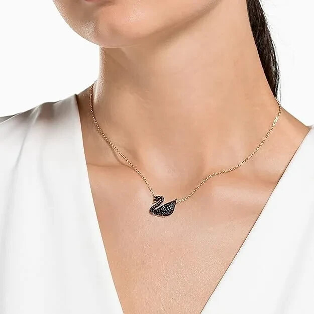 Genuine Swarovski Crystal ICONIC SWAN Pendant Swan Black, Rose gold 5204134