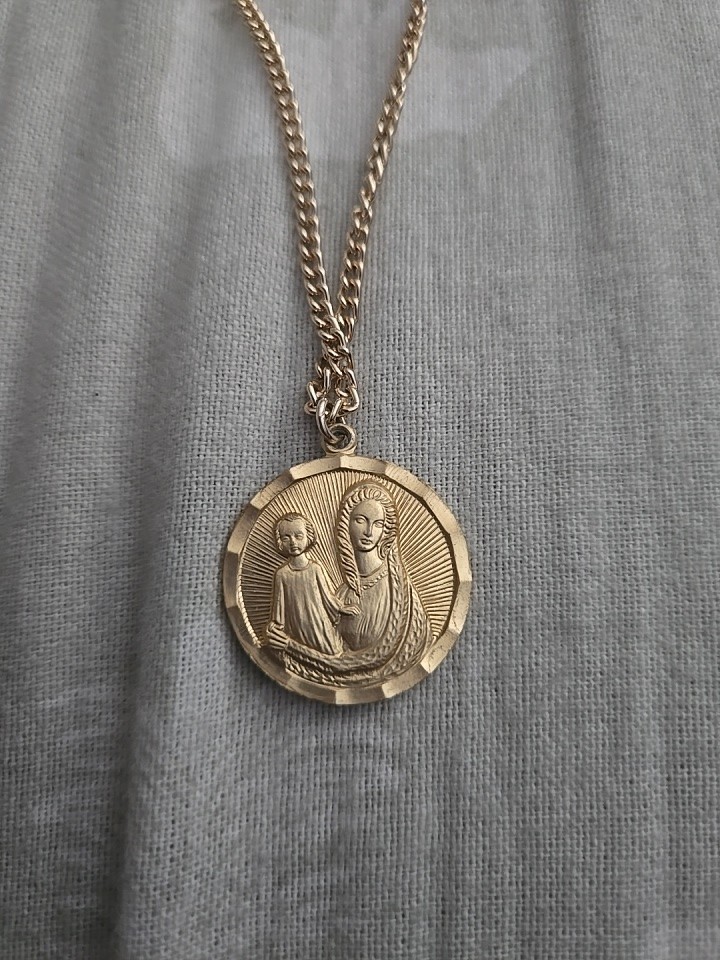 Vintage Necklace Chain Gold Tone Pendant Mother Mary Germany Match Religious