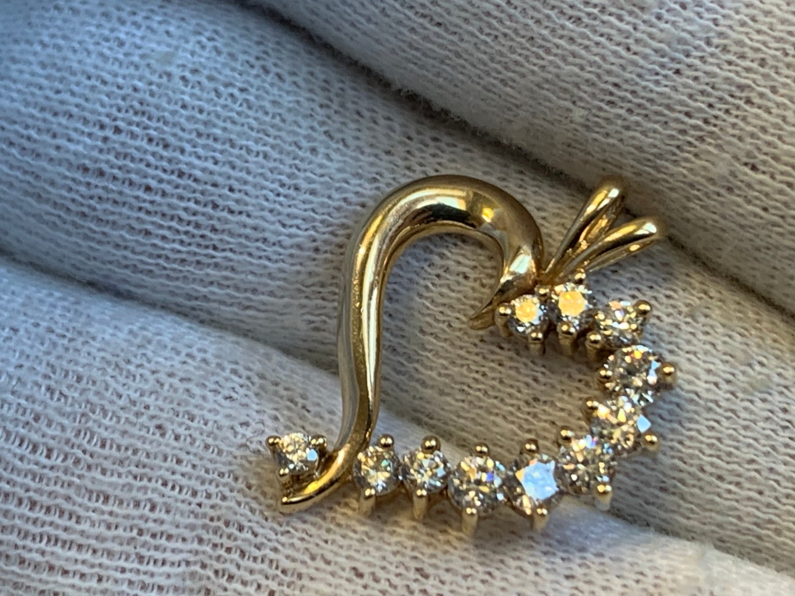 10K Yellow Gold Heart Pendant 1.87g Fine Jewelry Cubic Zirconia Charm *READ*