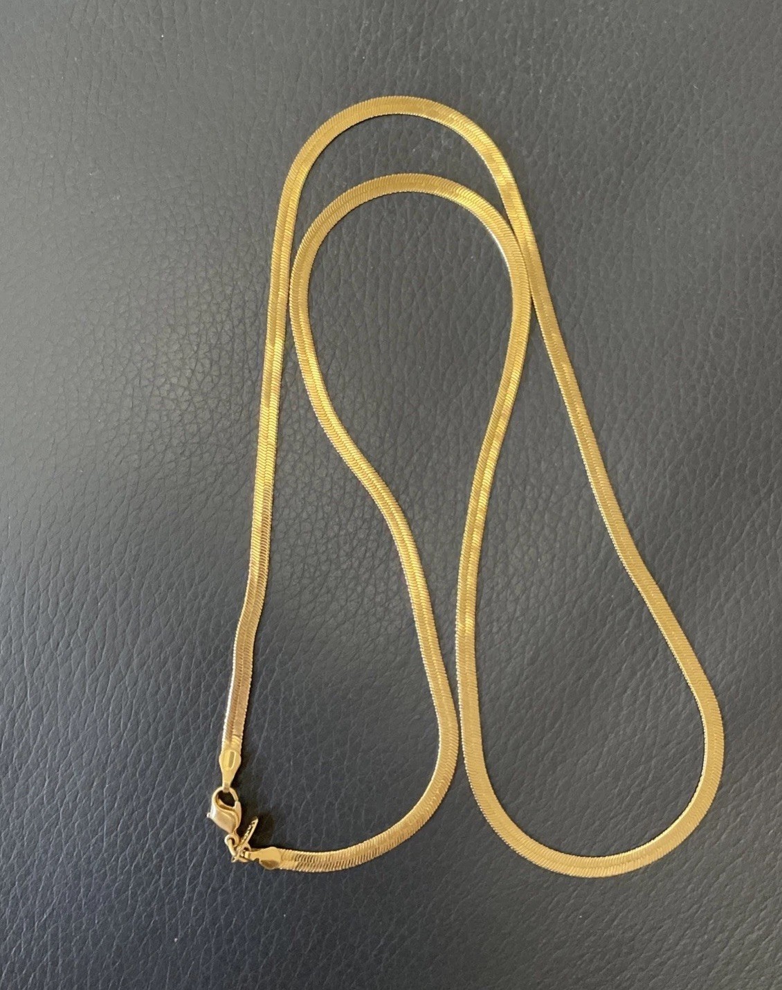 VTG Napier Chain Necklace 29” Flat Herringbone Gold Tone Designer Signed Retro