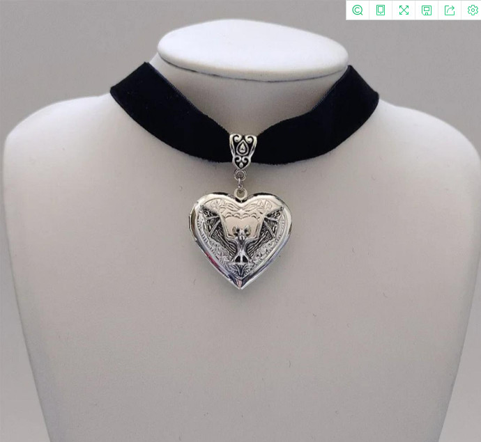 Mini Silver Heart Necklace Stainless Steel Victoria Retro Minimalist Necklace