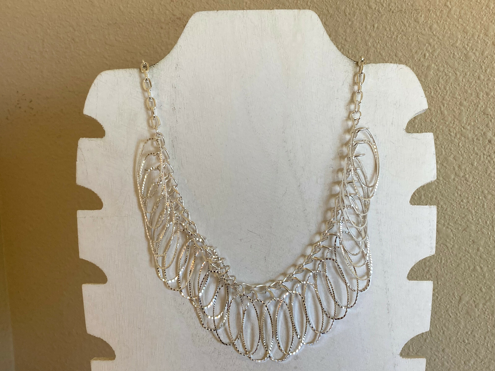 A.N.A. Oval Fringe Silver Tone Necklace – NWT