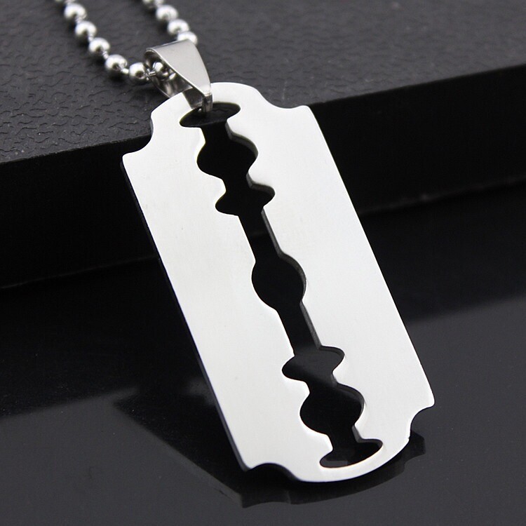 Stainless Steel Plain Silver Razor Blade Pendant Necklace Mens & Womens 18″- 30″