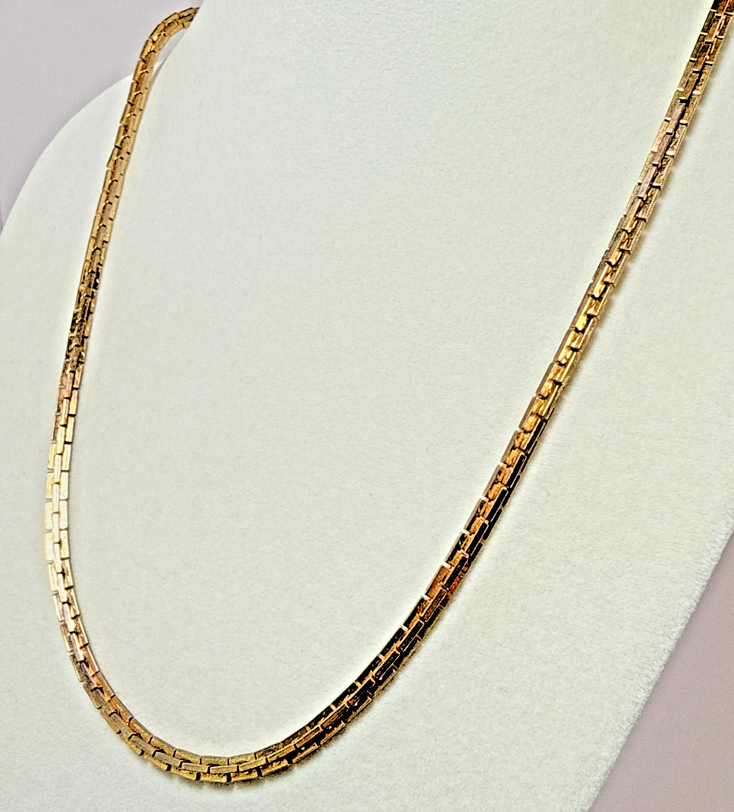 Vintage Yellow Gold Tone Flat Bar Link Chain Necklace Classic Choker Style