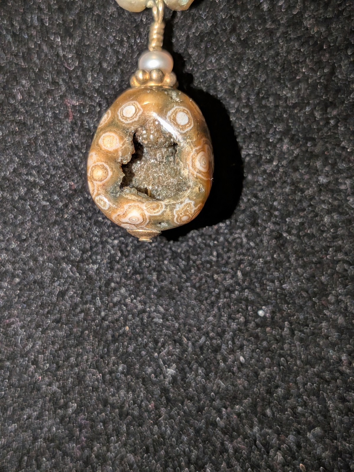 Brown Oval Stone Pendant Beaded Ball/Bead Chain Necklace Undated Era