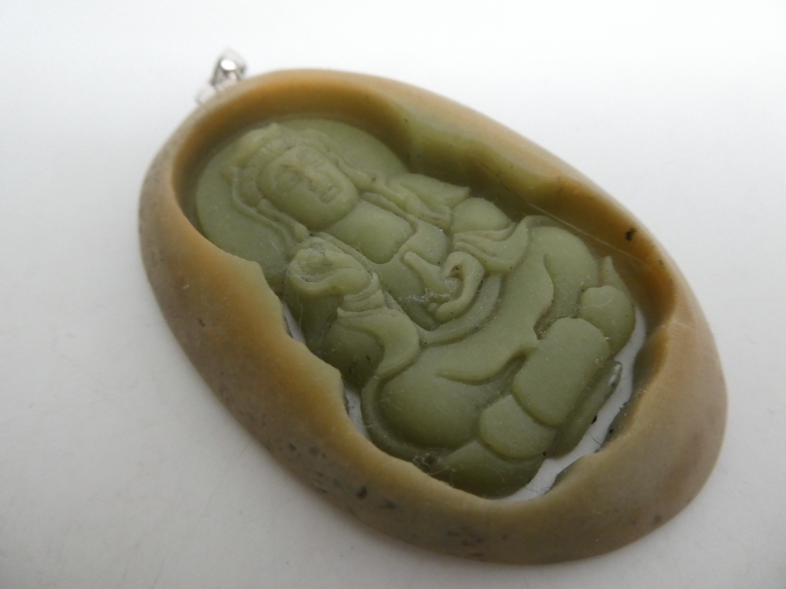 QUAN YIN Green Phosphorescent Glow in The Dark Modern Ye Ming Zhu 925 Pendant