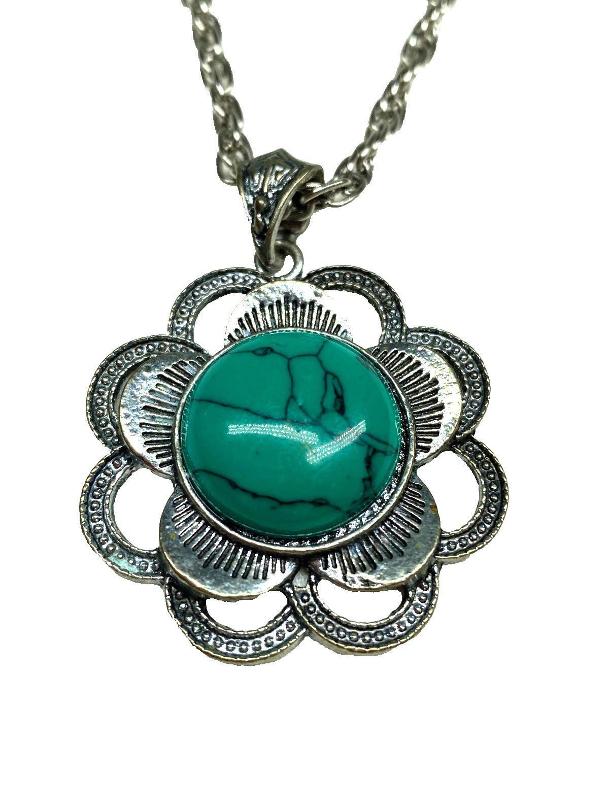 Floral Shape Tibetan Silver Faux Green Turquoise Necklace 26″ Long Spring Close