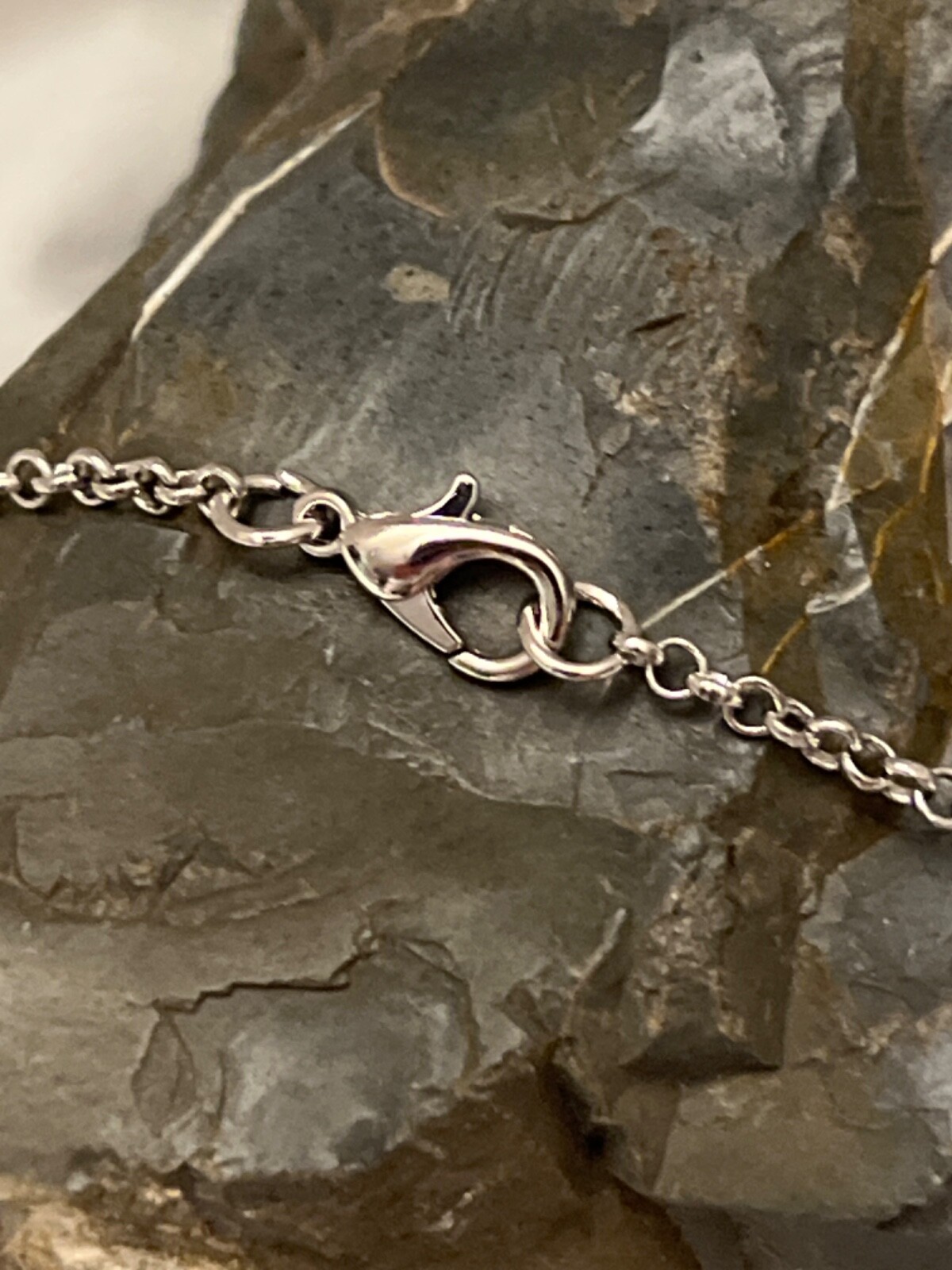 VALENTINES GIFT SILVER BUNNY RABBIT Locket Necklace Pendant PHOTO Picture CAMEO