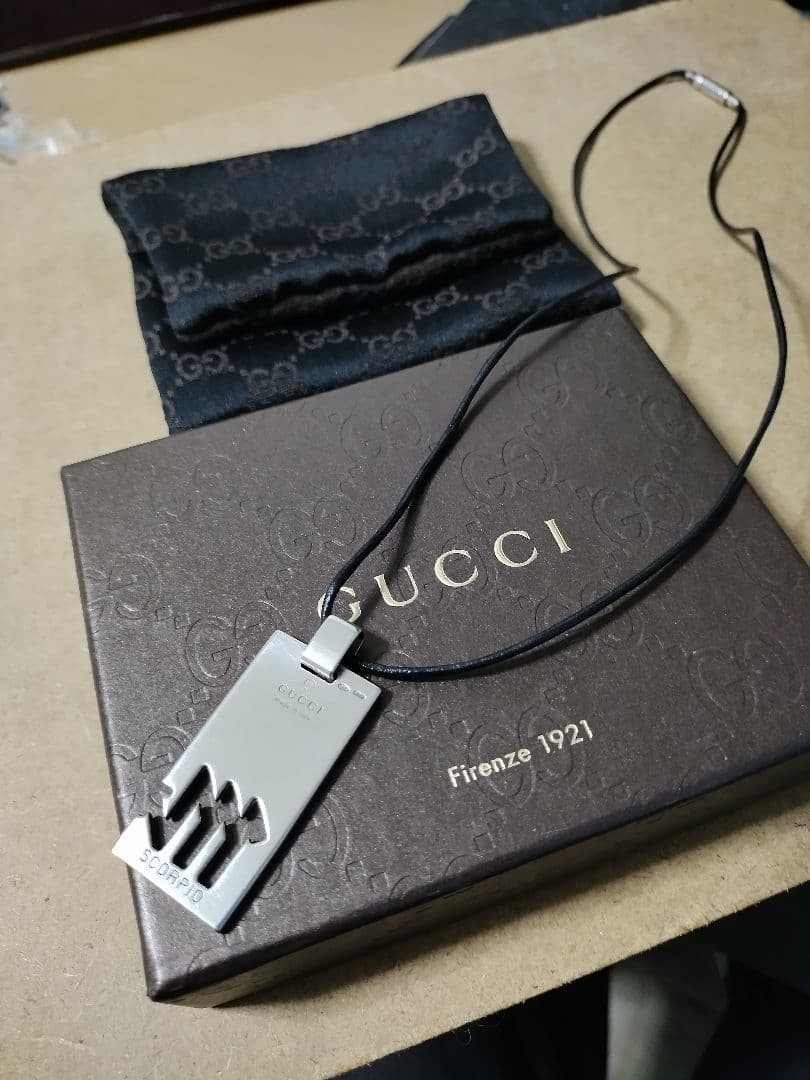 Good Condition GUCCI Silver 925 Necklace, Made In Italy, Luxurious Feel.