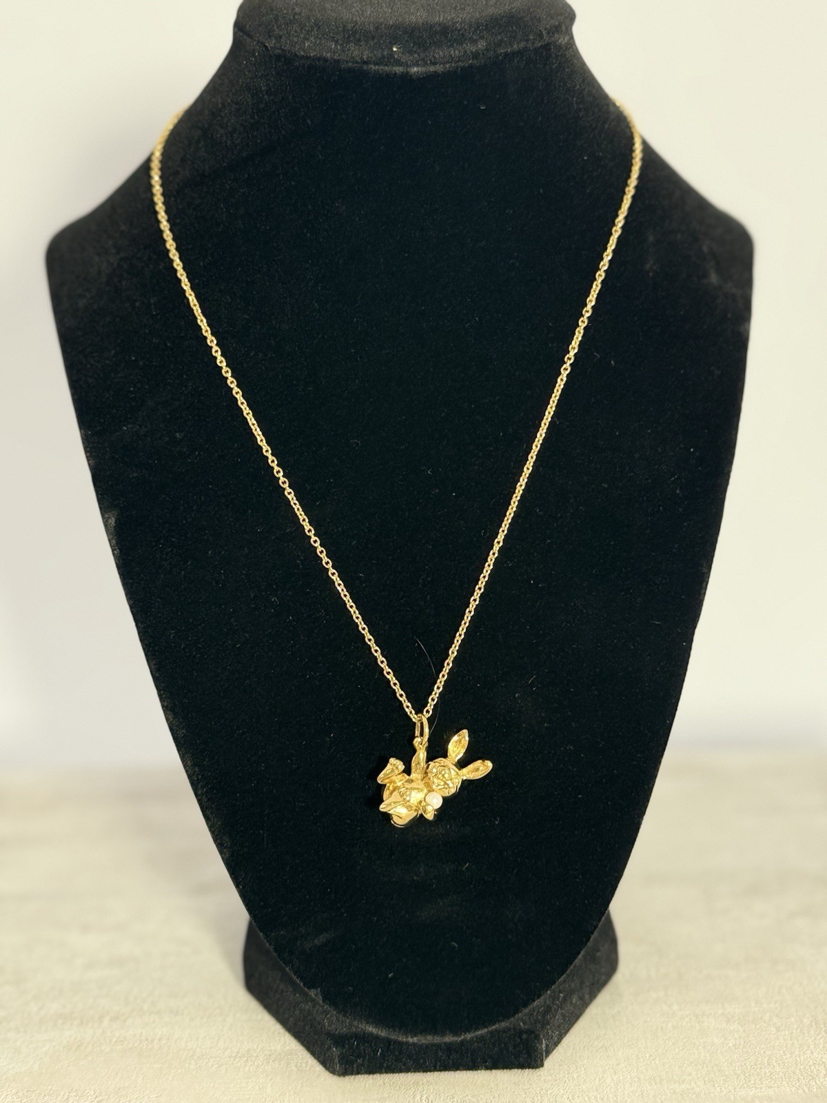Franklin Mint 18K Gold Electroplate Littlest Easter Bunny Pendant Cultured Pearl