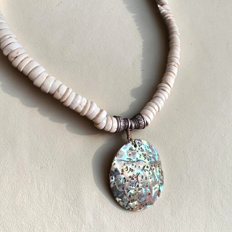 Natural Shell Bead & Mother of Pearl Necklace – 44cm Ocean Genuine Jewellery
