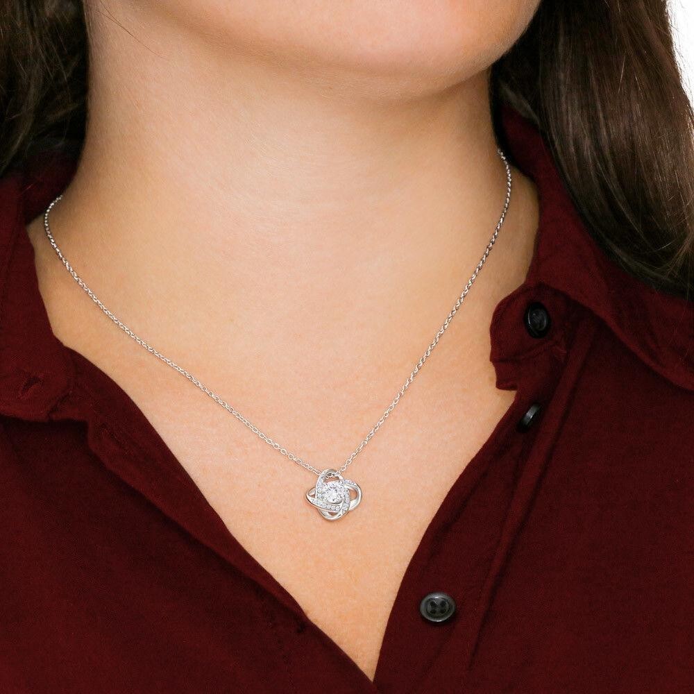 To My Queen Necklace, Anniversary Gift For Wife, Girlfriend Necklace