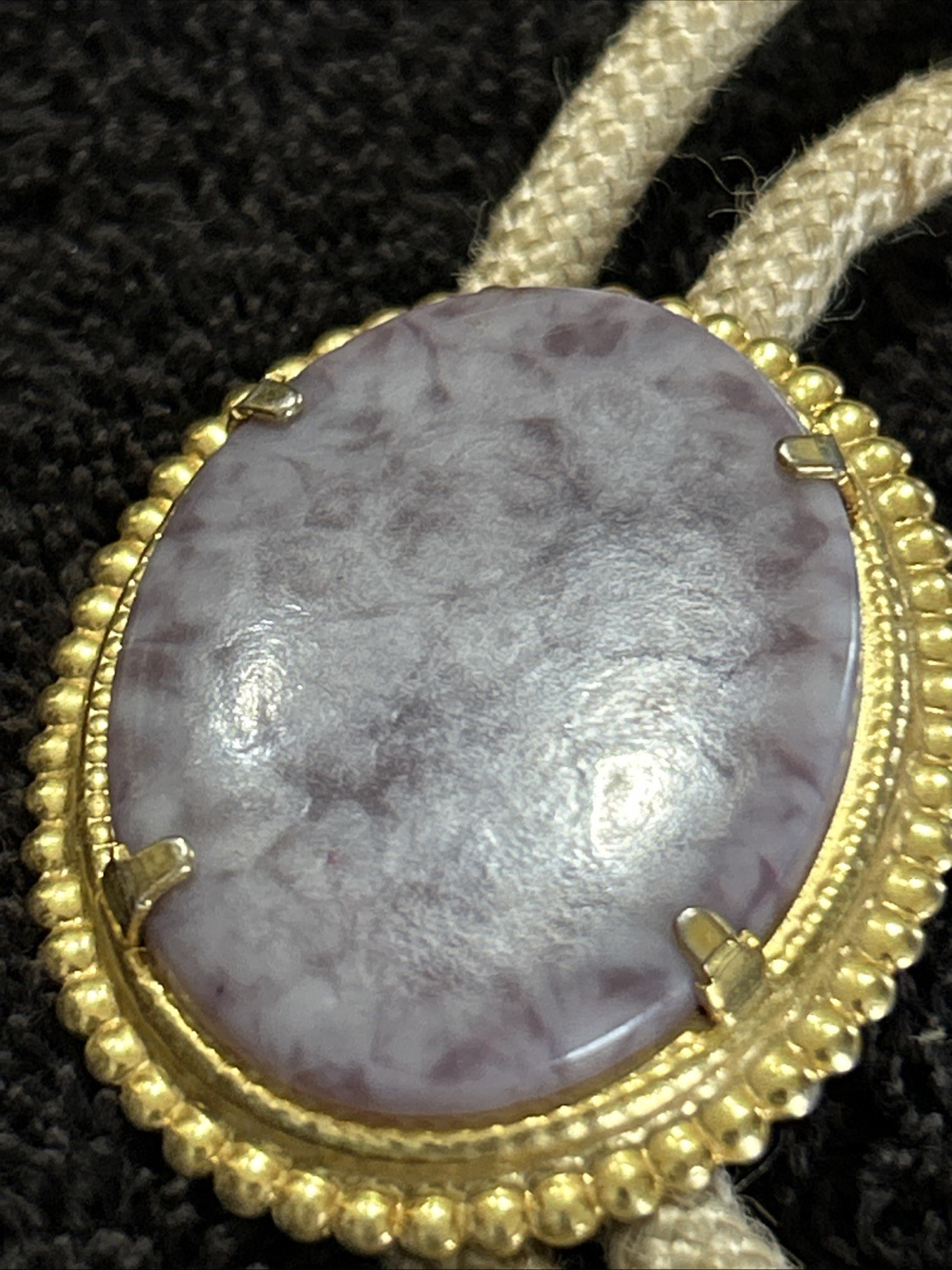 Polished Agate Gemstone Bolo Tie 18″ Woven Nylon Gold Tone Tips