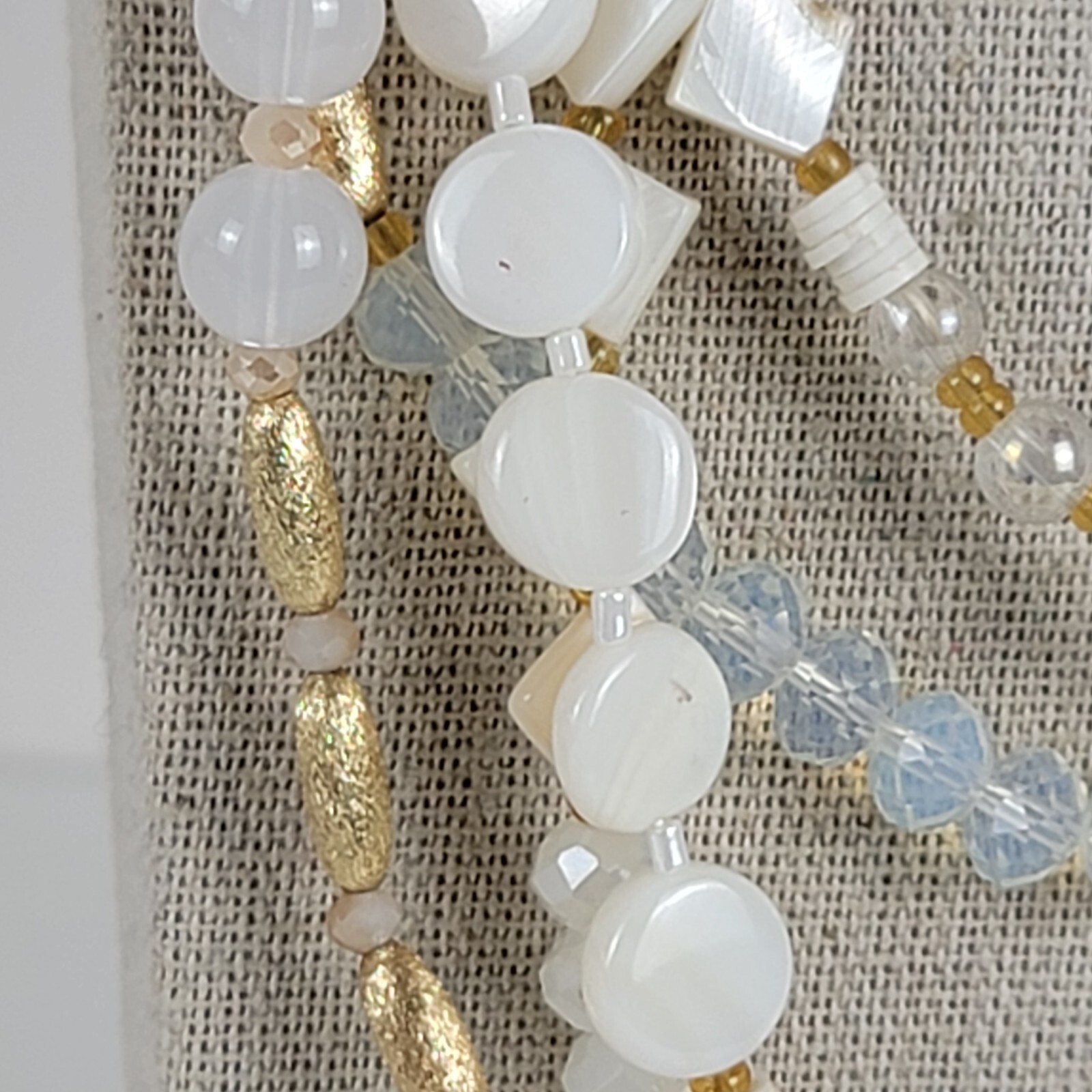 White And Gold Mother Of Pearl Glass Beaded Layered Necklace 21″ Lobstert Clasp