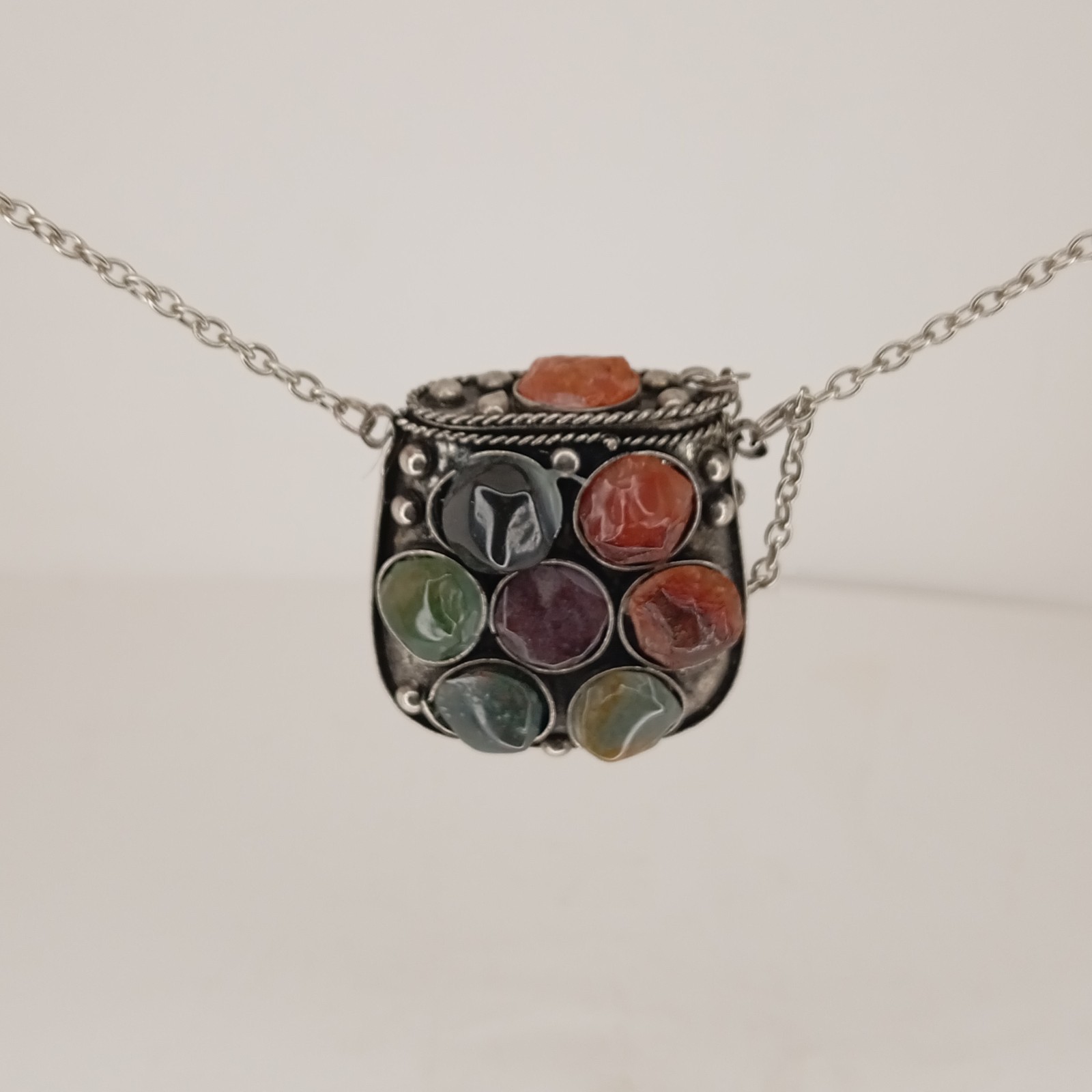 India 45MM Gemstone Antique Silver Brass Poison Locket Purse Pendant Necklace