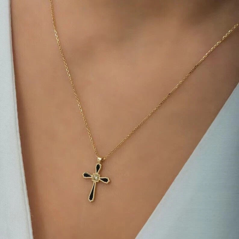 1 Ct Simulated Diamond Round Cut Women’s Cross Pendant In 14k Yellow Gold Plated