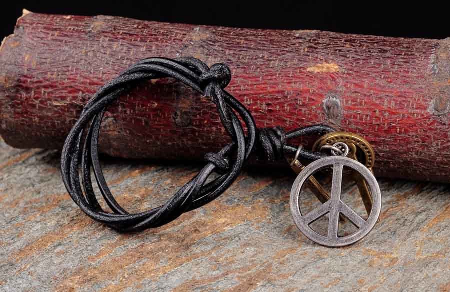 PN46 Cool Mens Surfer Beach Genuine Black Leather Choker Necklace Peace pendant