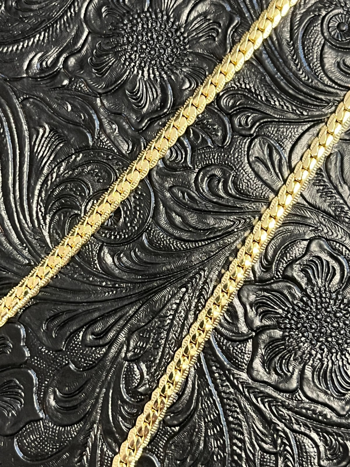 Super Nice 18K Gold Plated Sideways Chain 6mm Wide 20″ Long -Fast Free Shipping