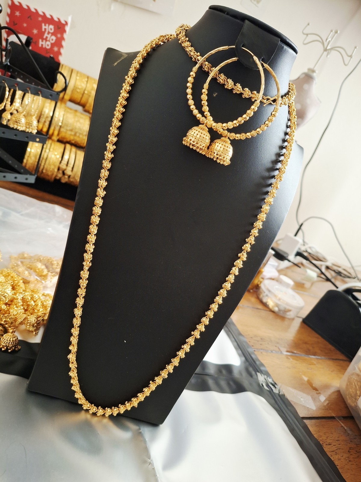 Gold polished high quality daily use hoop with 100cm large necklace malla design