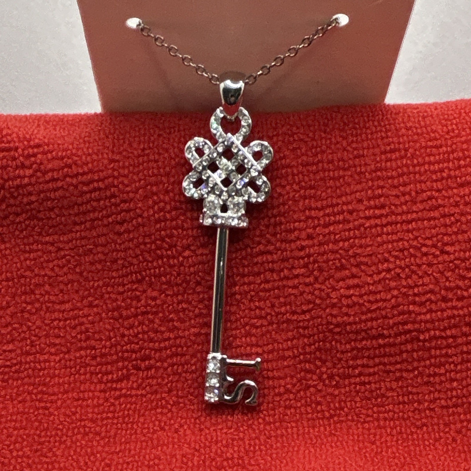 Lia Sophia Silver Tone Key Charm Pendant White Crystal Pavé Oval Link Necklace