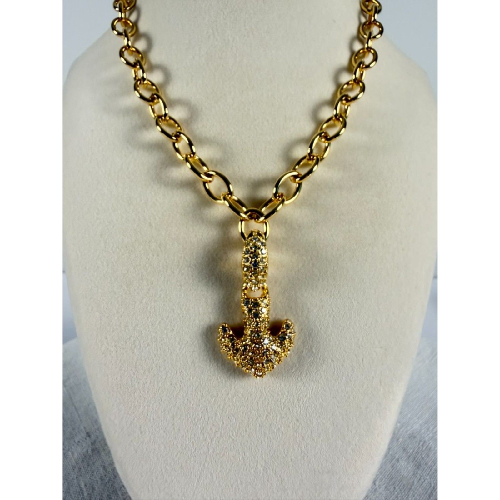 NWT Napier Gold Tone Crystal Articulated Anchor Necklace Removable Pendant 16″