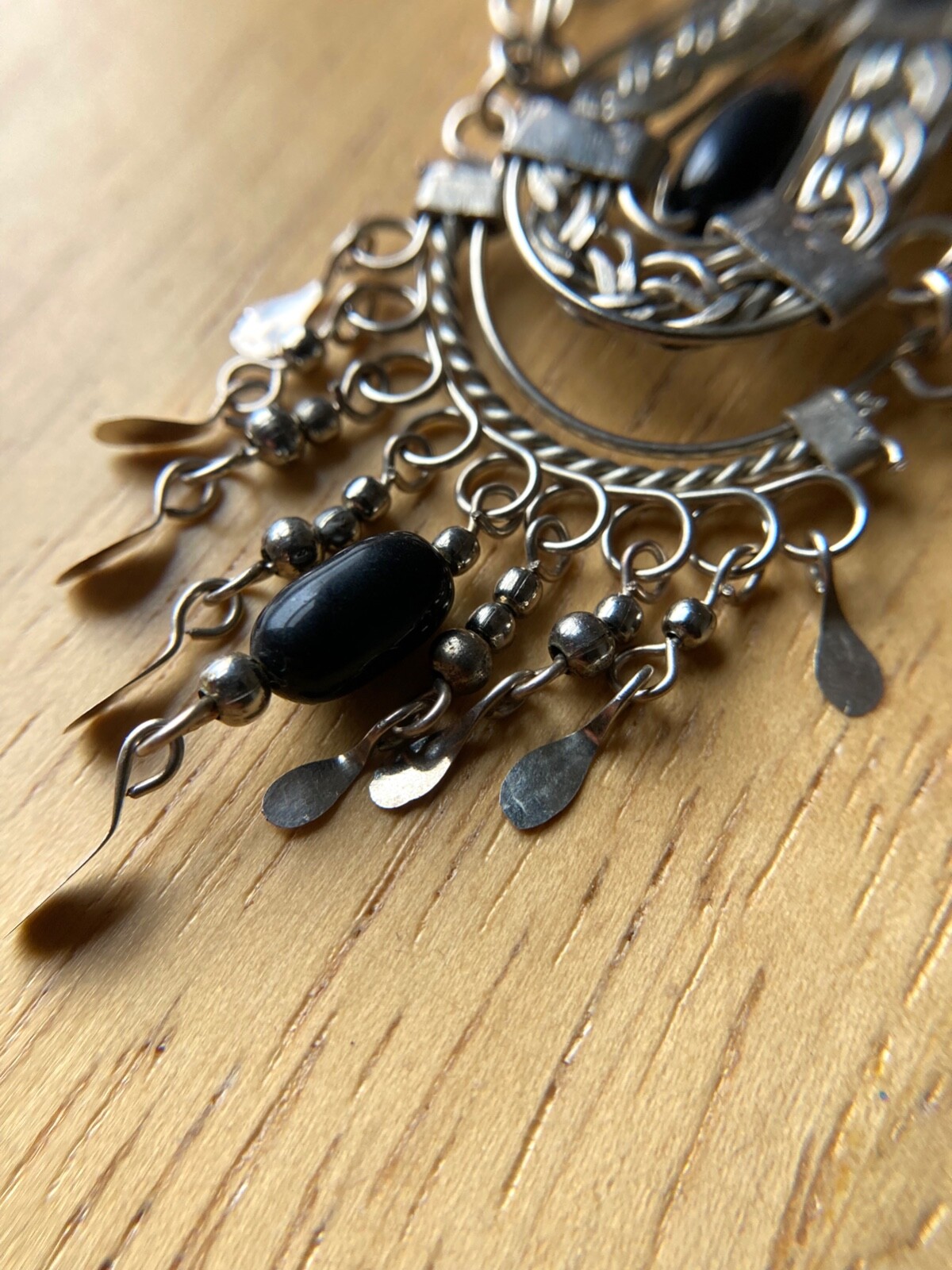 New Handmade Peruvian Alpaca Silver Black Beaded Chocker Necklace 17″ Long