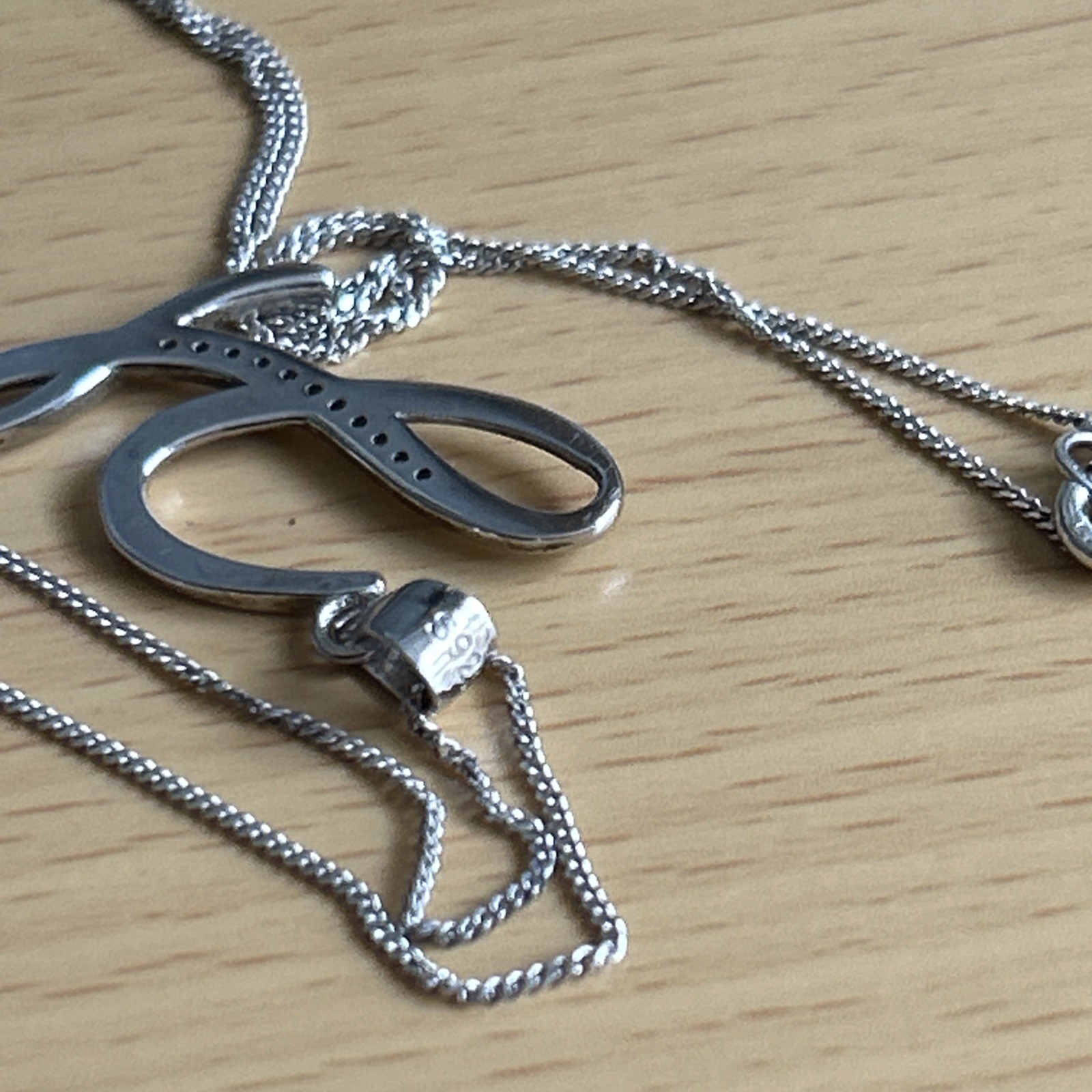 925 Silver Initial “L” pendant with Cubic Zirconias & 46cm Chain