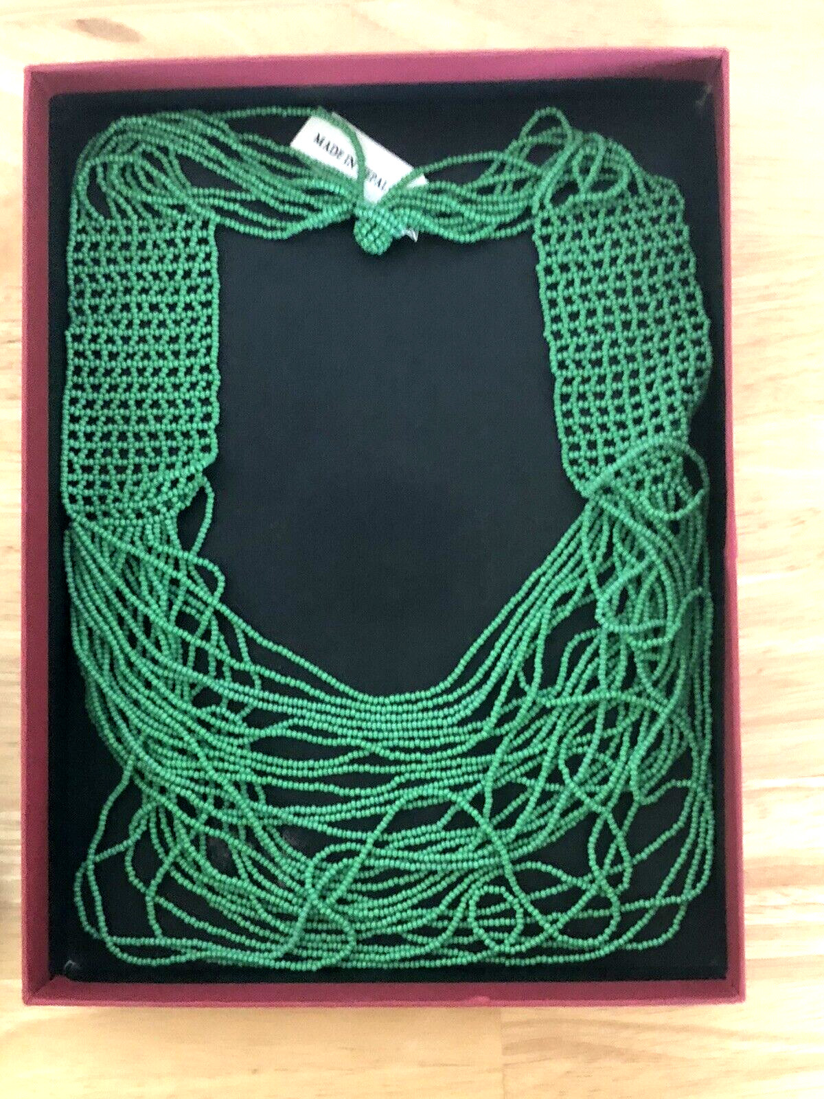BEAUTIFUL RARE GREEN POTAY 14″ WATERFALL NECKACE MADE IN NEPAL